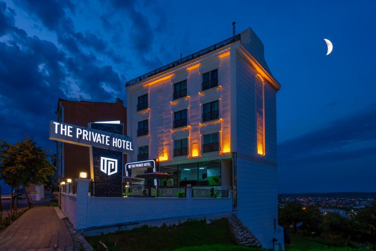 The Private Airport Hotel Istanbul Exterior photo