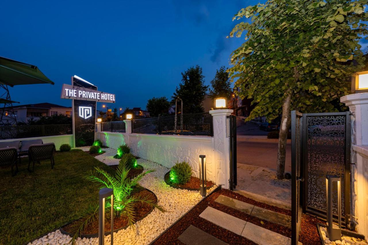 The Private Airport Hotel Istanbul Exterior photo